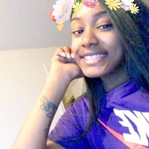 Meet your Posher, Markeshia